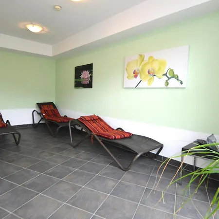 Clarezia アパート カプルーン